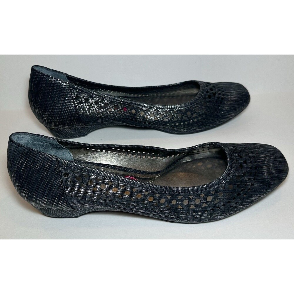Ros Hommerson Tina Flats Womens 8.5 SS Narrow Black Laser Cut Comfort Shoes